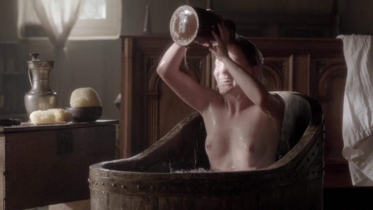 Eve Ponsonby Nude - The White Queen (2013) s01e01