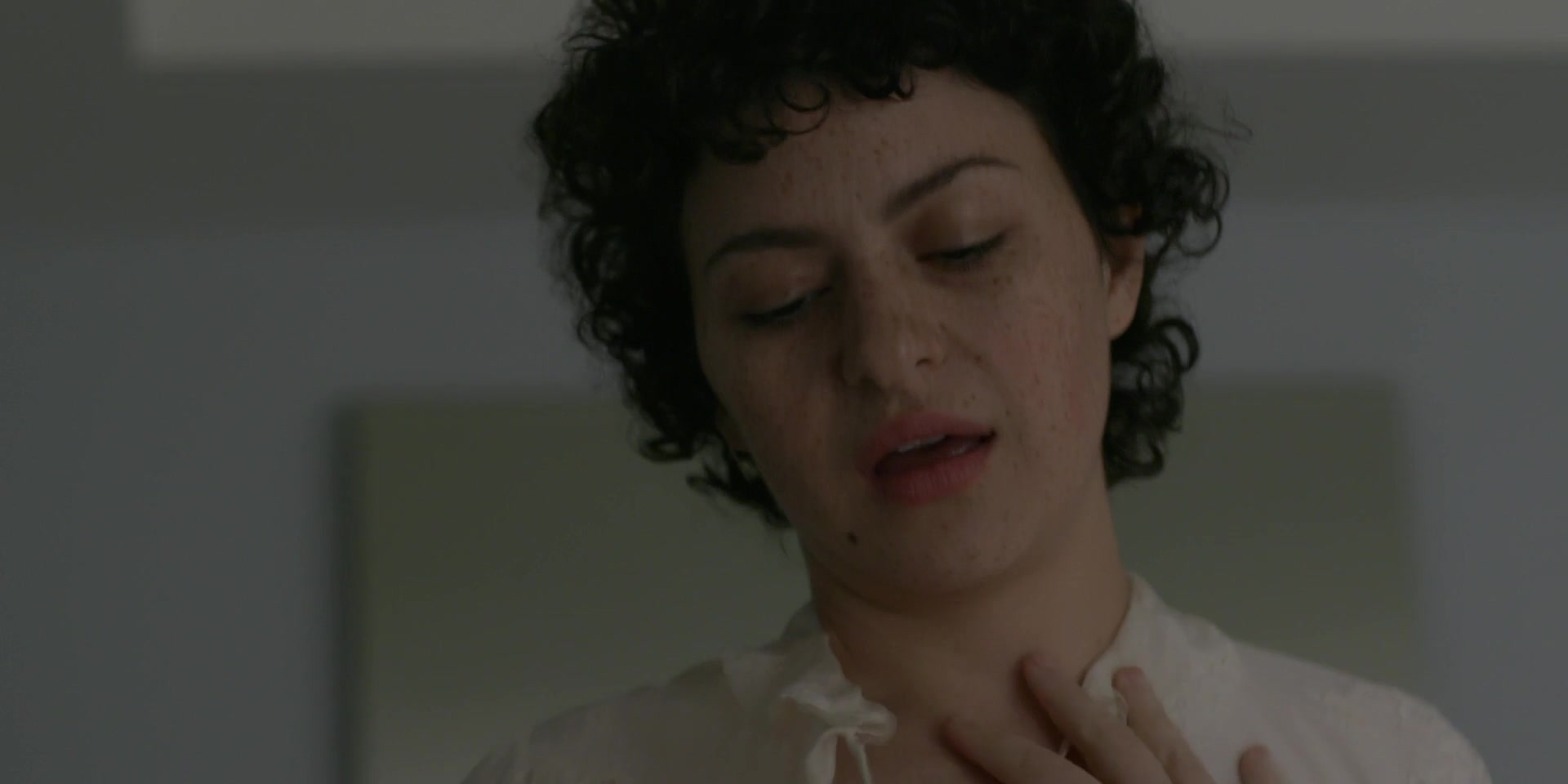 Amy Landecker, Alia Shawkat - Transparent s04e02 (2017) Nude sexy video